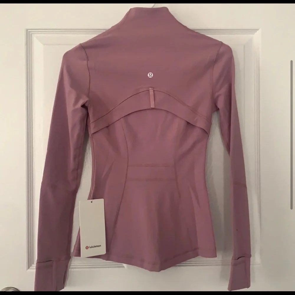 Lululemon Define Jacket - Picture 2 of 4